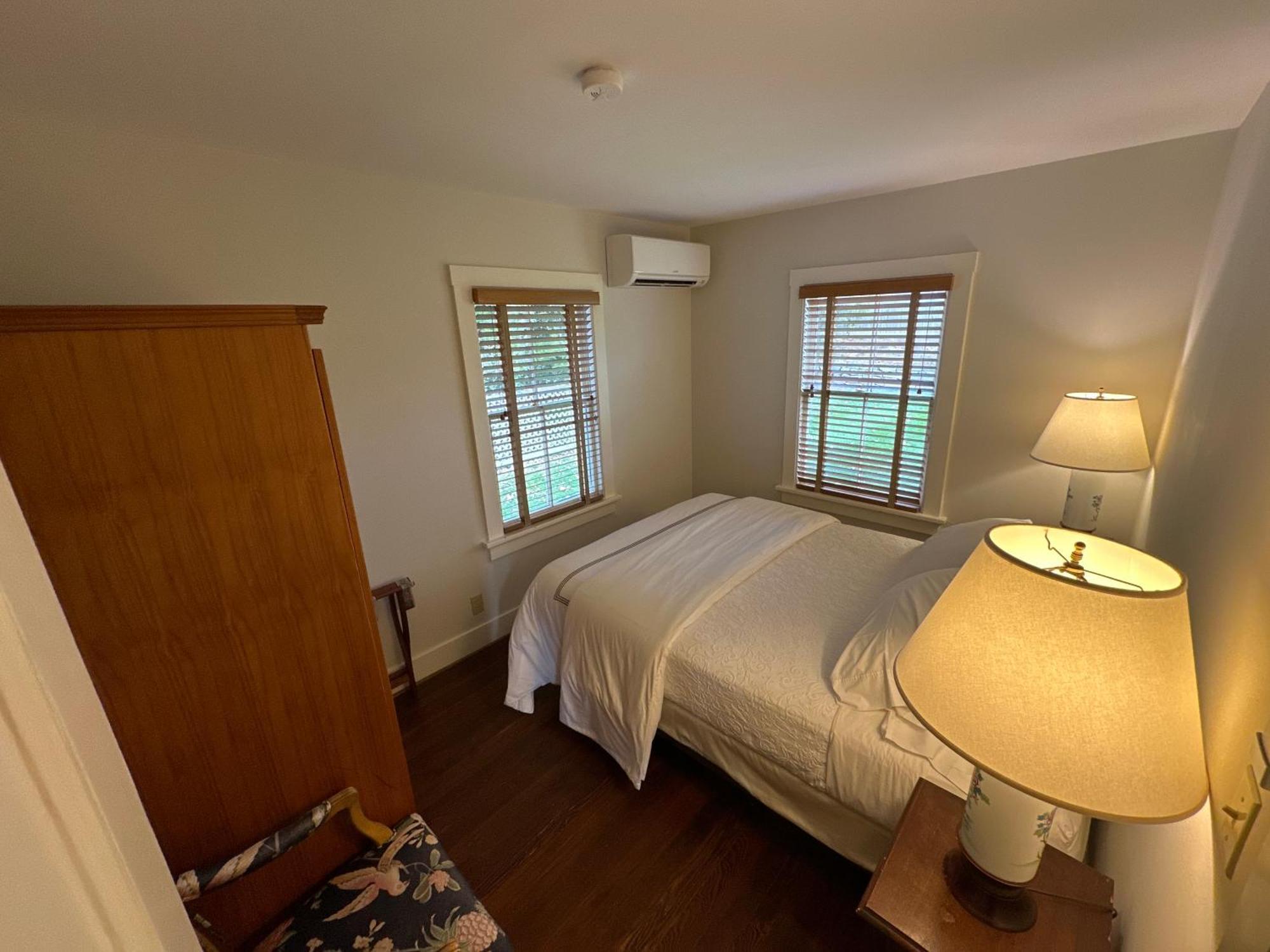 Bed and Breakfast The 1708 House Southampton Zewnętrze zdjęcie